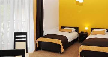 Фото номера Трехместный номер Отель Hotel Klaudia г. Juszczyn 18